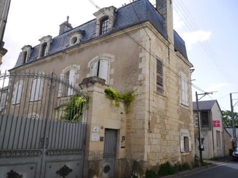 Couvreur Varrains